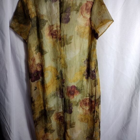 Stephanie Andrews dress  - Picture 2 of 9